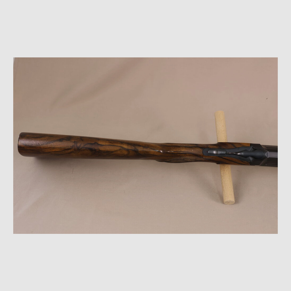Blaser F3 // Handschäftung // Maserholz