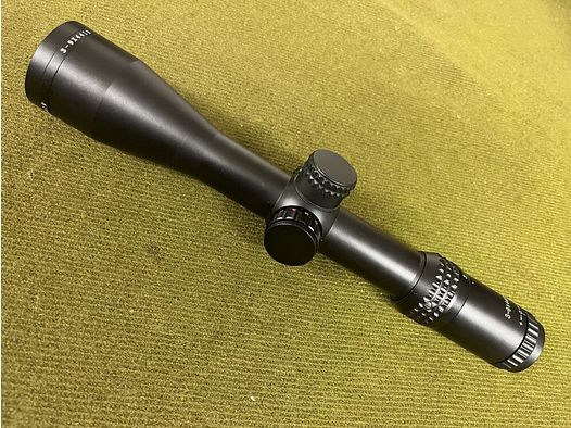 (IWA Ausstellungstück) Zielfernroh 3-9x44IR