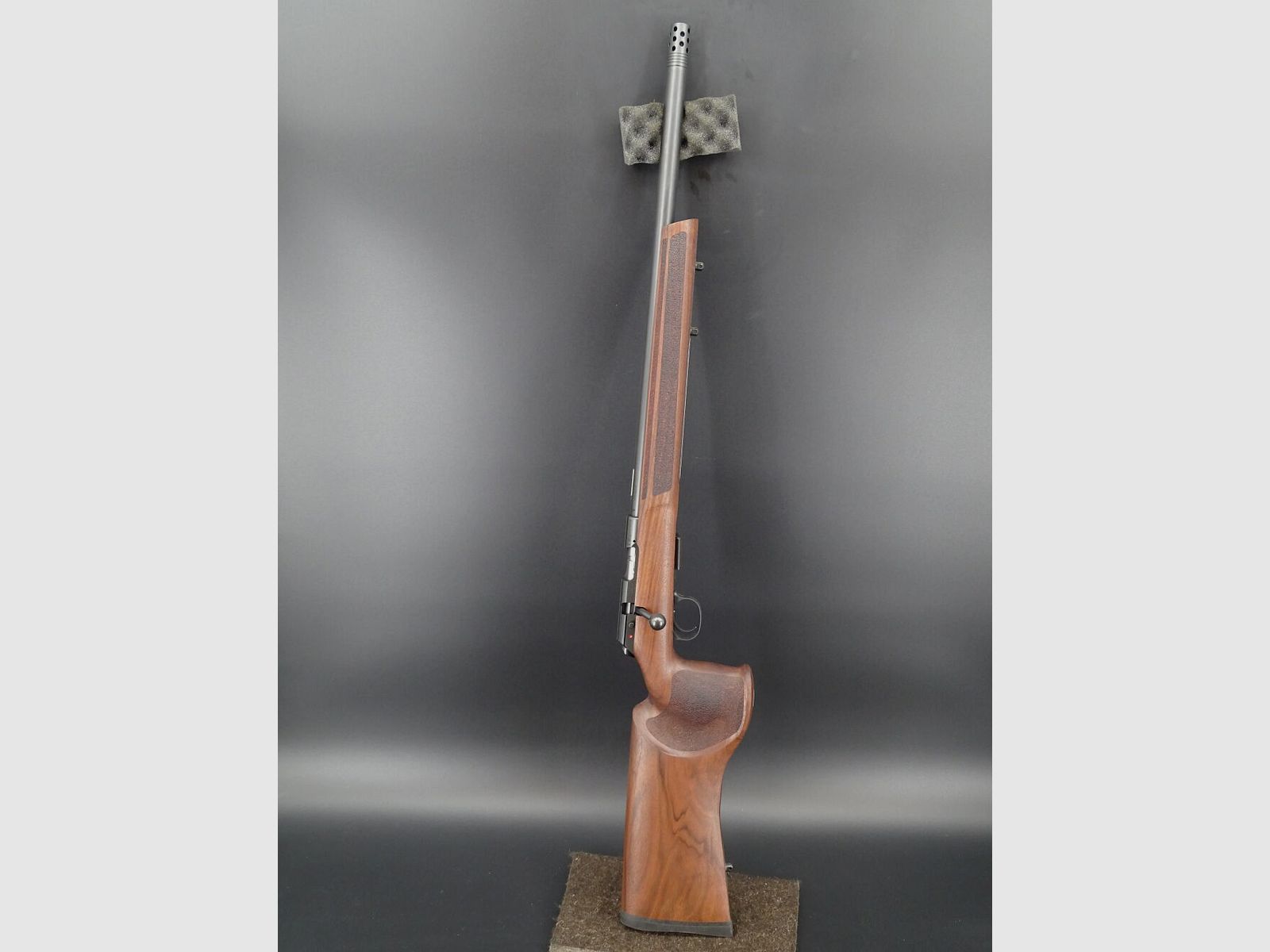 CZ 457 Varmit MRT Match Target Rifle calibre .22lr NOUVEL ARME 457 Varmint MRT prix catalogue 1039 Euro
