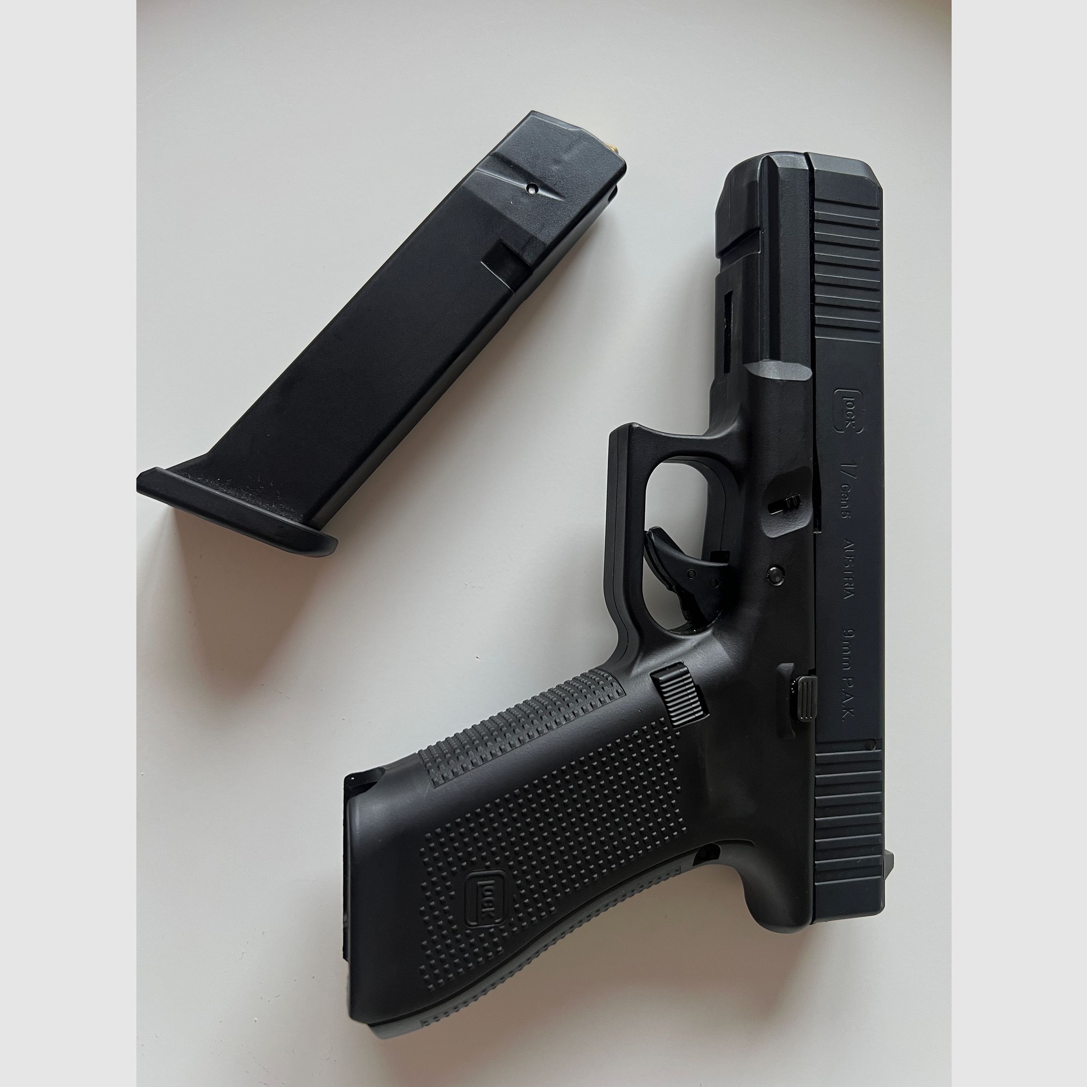 Glock Schreckschuss Pistole 17 Gen5