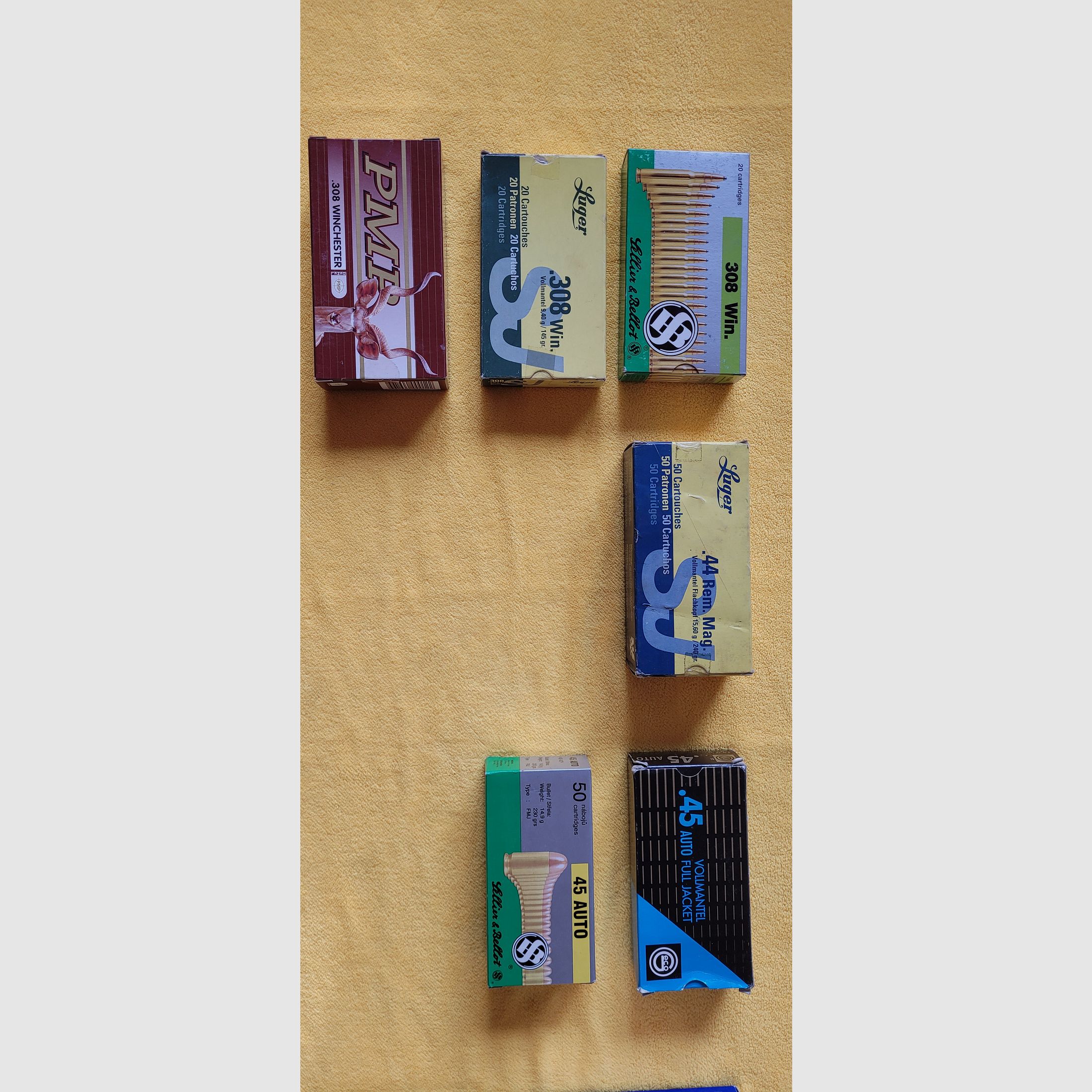 Wegen Hobbyaufgabe Munition und Schwarzpulver zu verkaufen