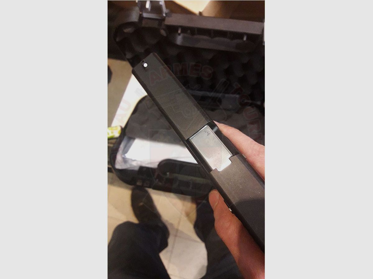 Uitwendig polijsten van de kamer op Glock 17, afbeelding 2 van 4
