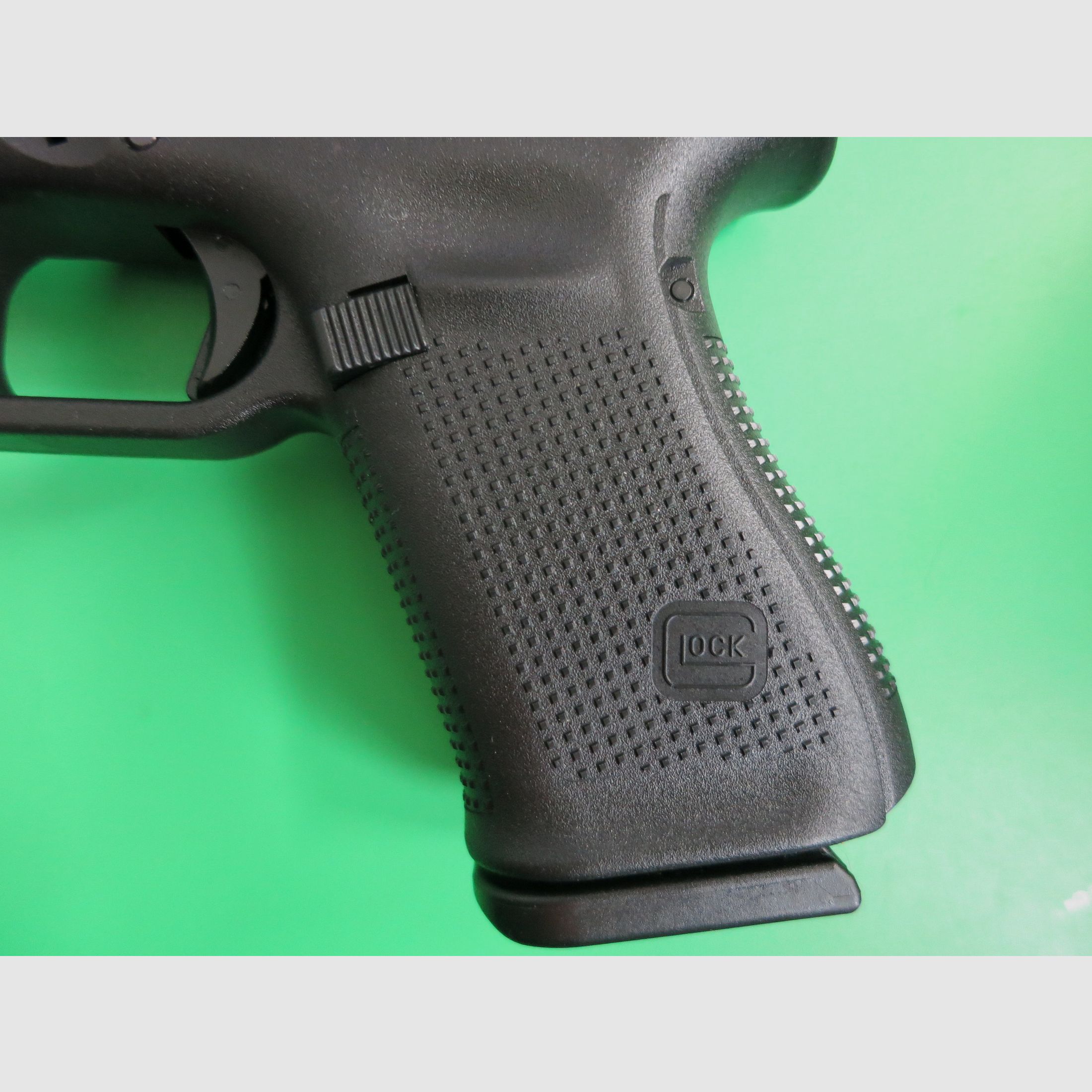 GLOCK 19 GEN5 - Pistola deportiva de autoload, calibre 9 mm Luger       #11