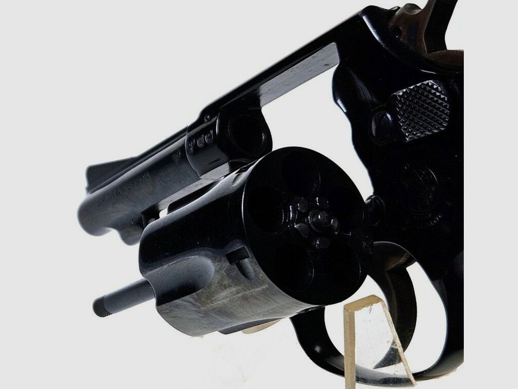 Smith & Wesson 37, The .38 Chiefs Special Airweight