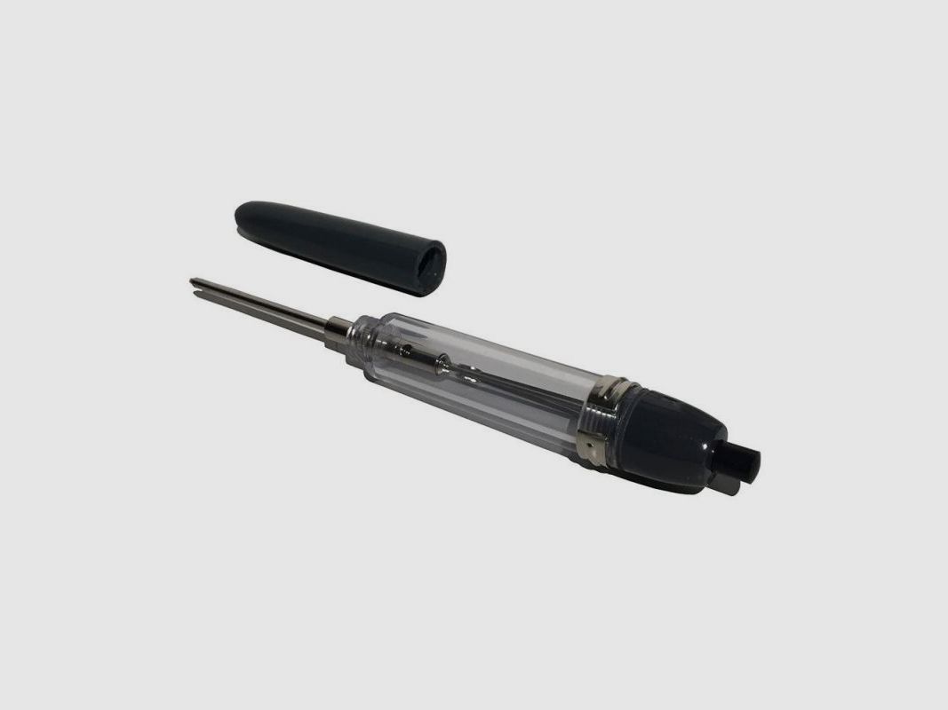 Precision oil dispenser pen
