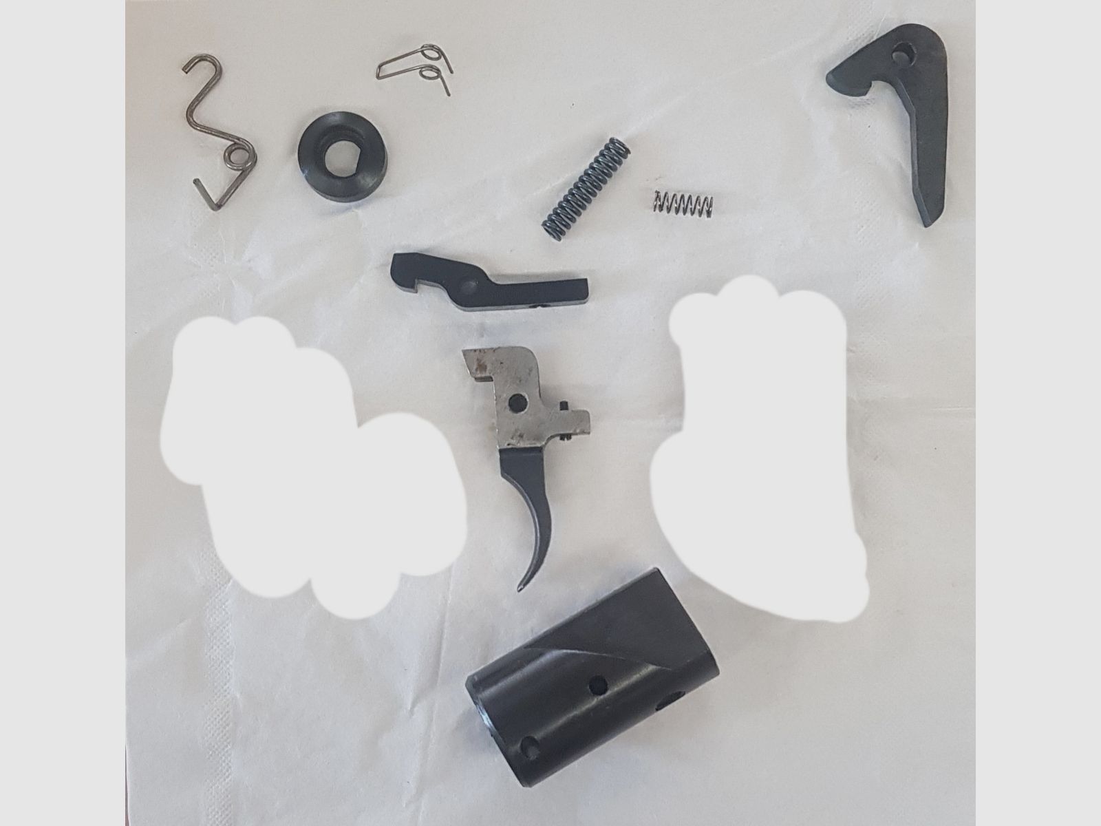 Vervangingsonderdelen Haenel IV/M Onderhevel Luchtgeweer 4M of IV M Trekker Trekkerstang Veerinstallatie Schroef Trekkerhaak Veer per stukprijs