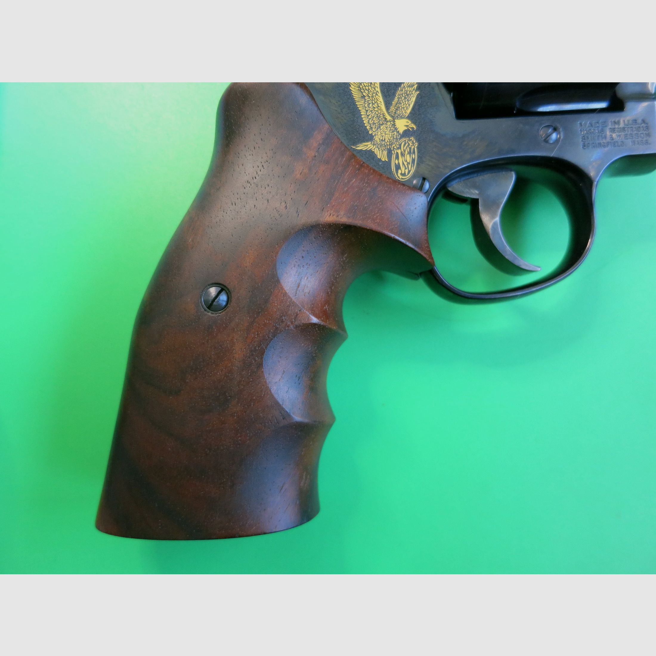 Revolver SMITH & WESSON Modell 586-4, American Traditions Target Champion 6", Kal. 38/357 Mag, Royal Blue   #17