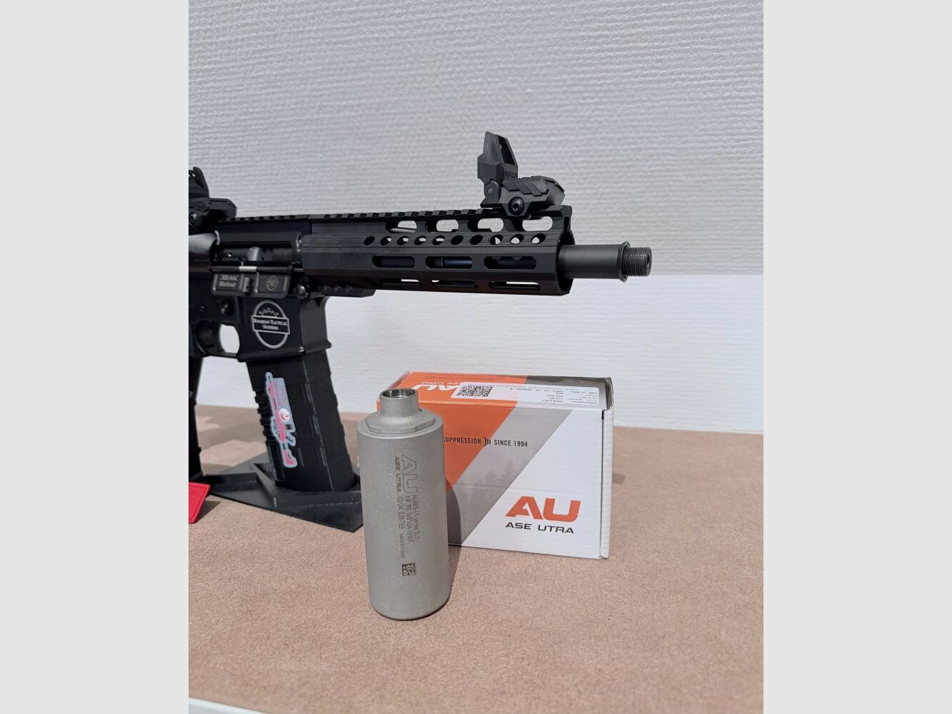 BTS Bavarian Tactical Systems & ASE Utra BTS-15 .300 AAC BLK 9" inkl. SL5i