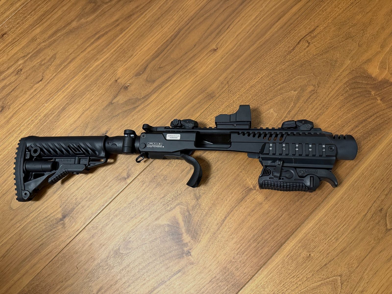FAB Defense Anschlagschaft KPOS G2 für u.A. P30(L) incl Hawke Red Dot