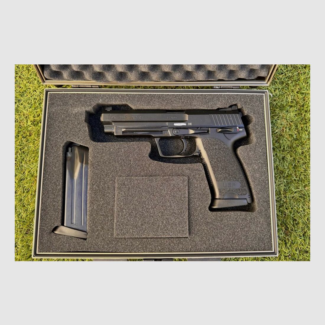 Heckler & Koch USP Expert .45Auto
