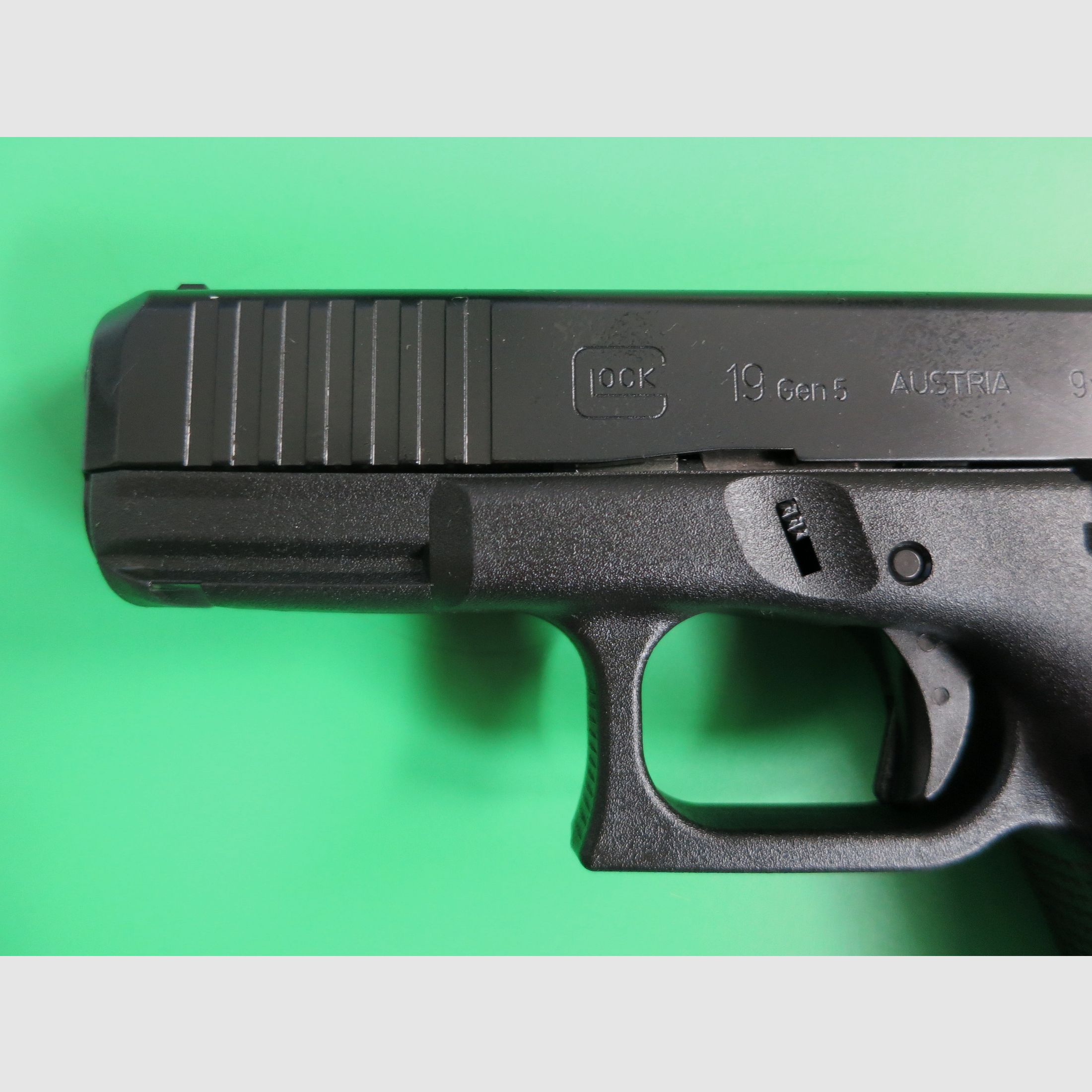 GLOCK 19 GEN5 - Pistola deportiva de autoload, calibre 9 mm Luger       #11