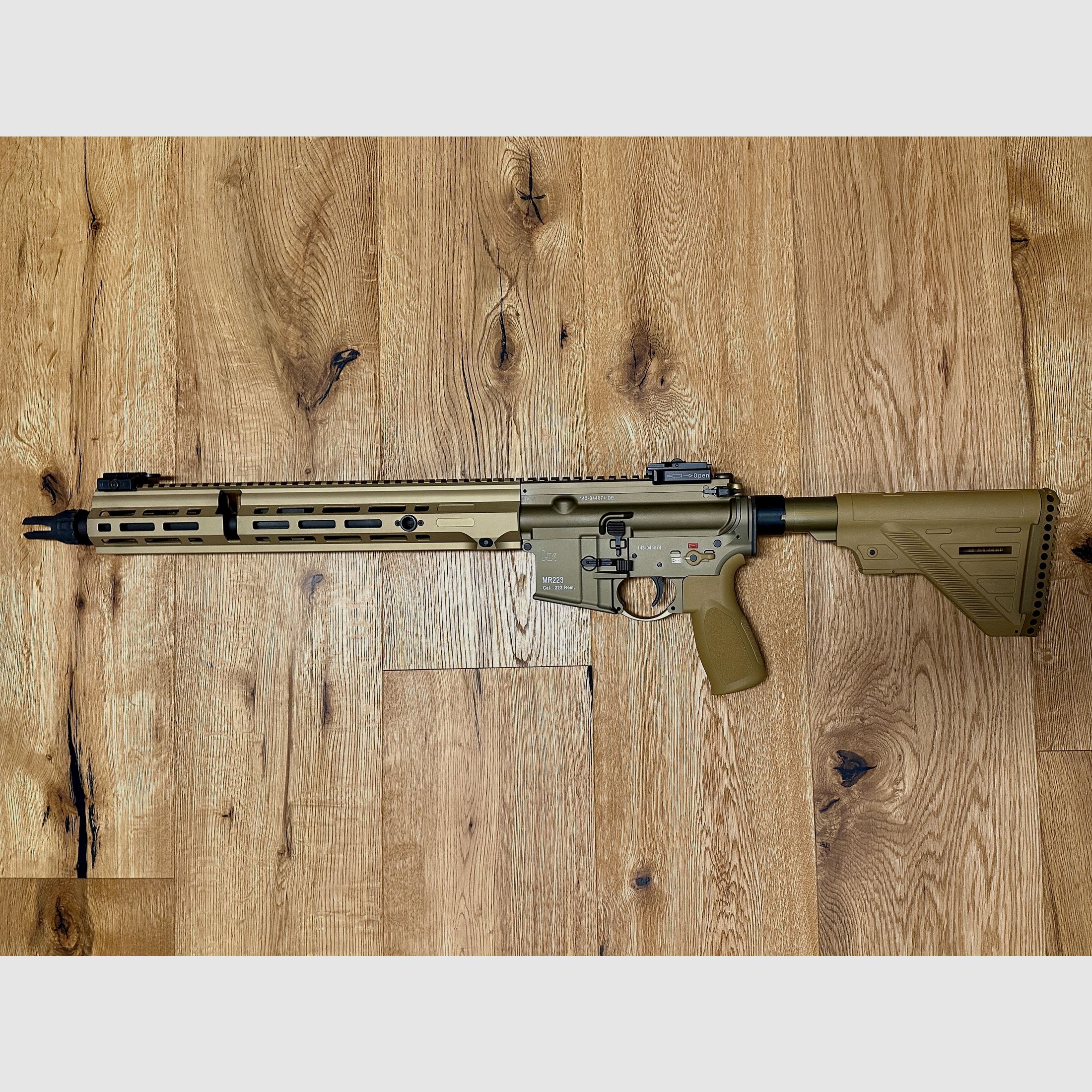 Heckler & Koch MR223 A3 16,5“ in  RAL 8000