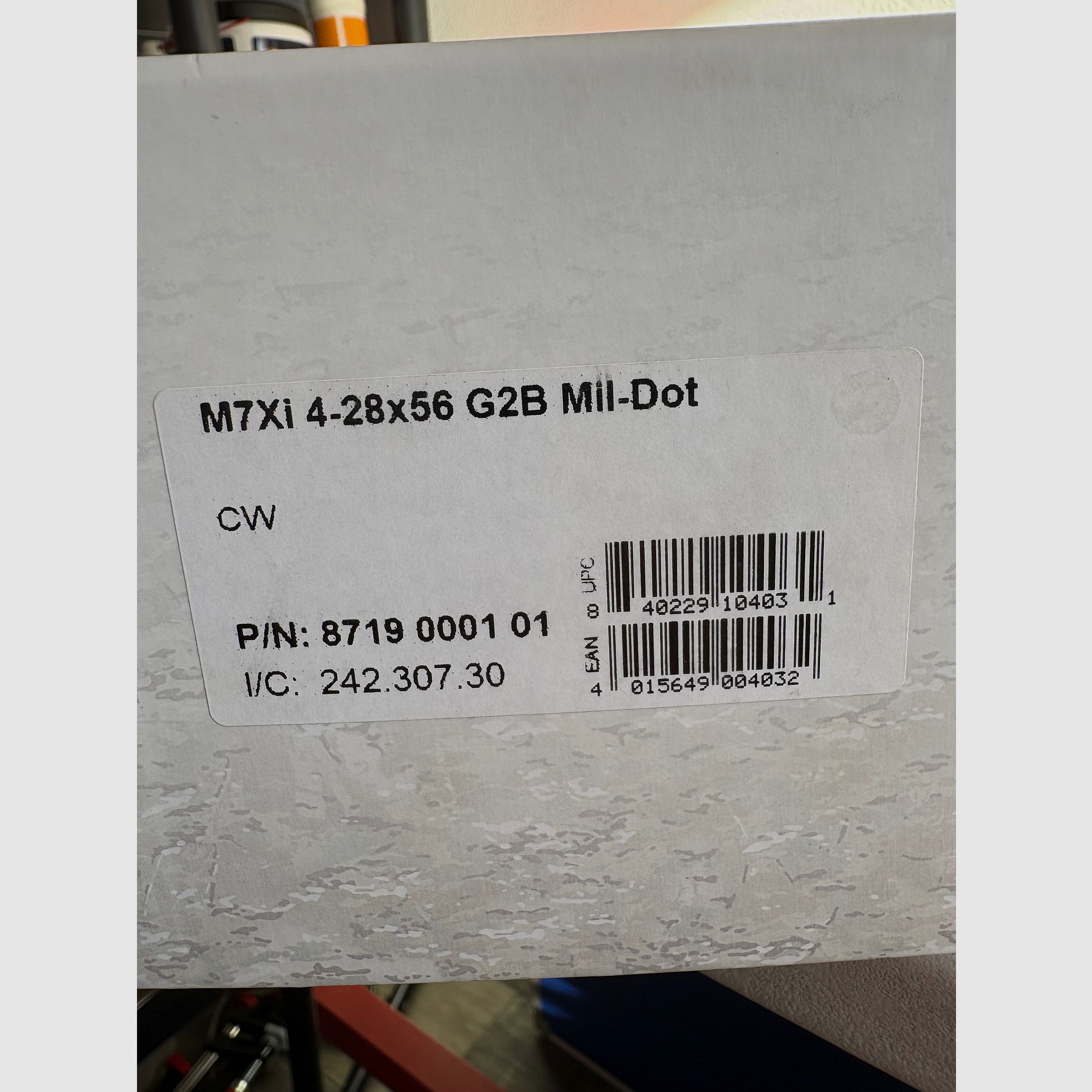 Steiner M7Xi  4-28x56