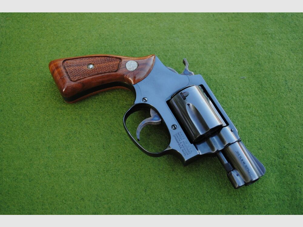 Smith & Wesson M 36, 2 " Lauflänge