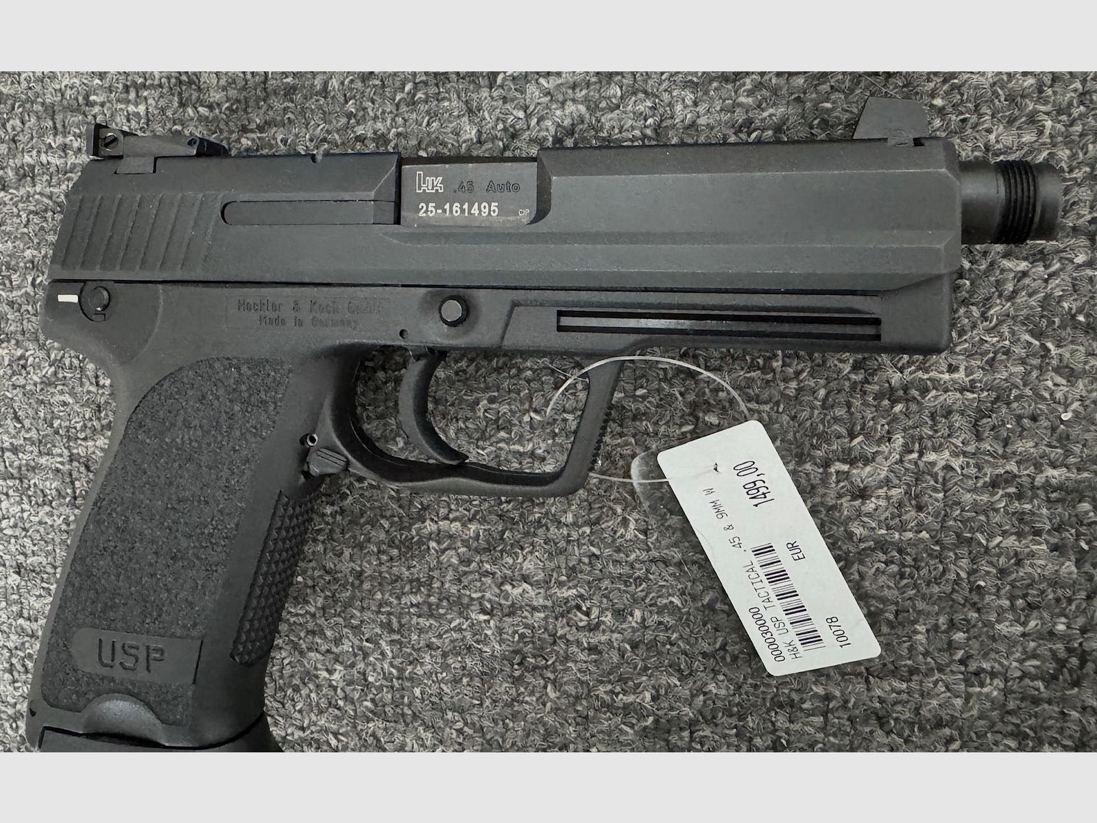 Heckler & Koch USP Tactical .45 Auto mit MG