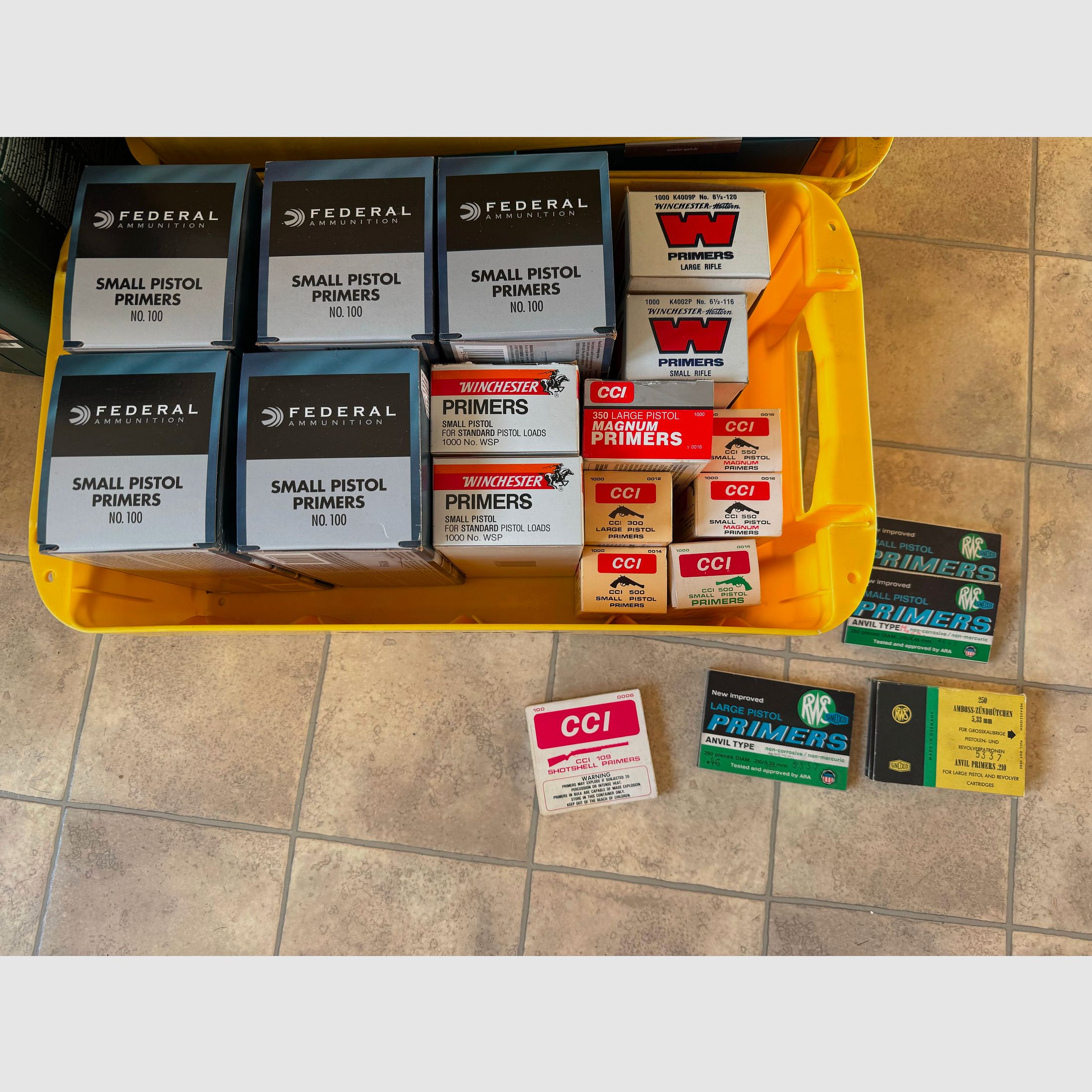 Wiederladen .38Spezial / .357Magnum - Diverses wie Zünder, Hülsen, Geschosse, Matrizen, Kokillen..