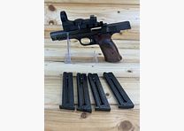 Smith & Wesson Mod. 41 KK-Pistole mit Rotpunkt & fester offener Visierung .22lr