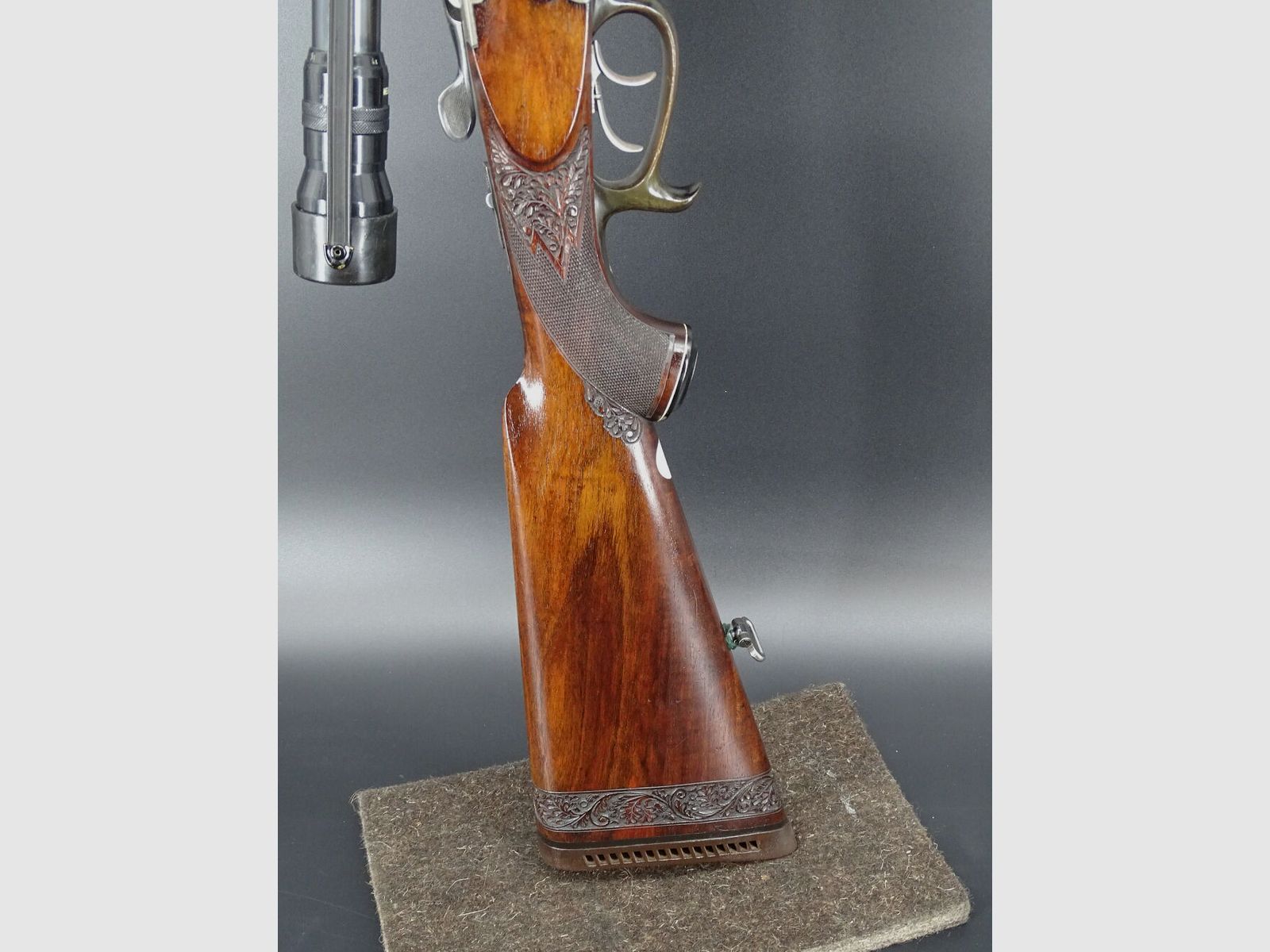 Sodia Kettner BBF cuerno de búfalo sistema de perforación grabado ZF Kahles rifle de cerrojo