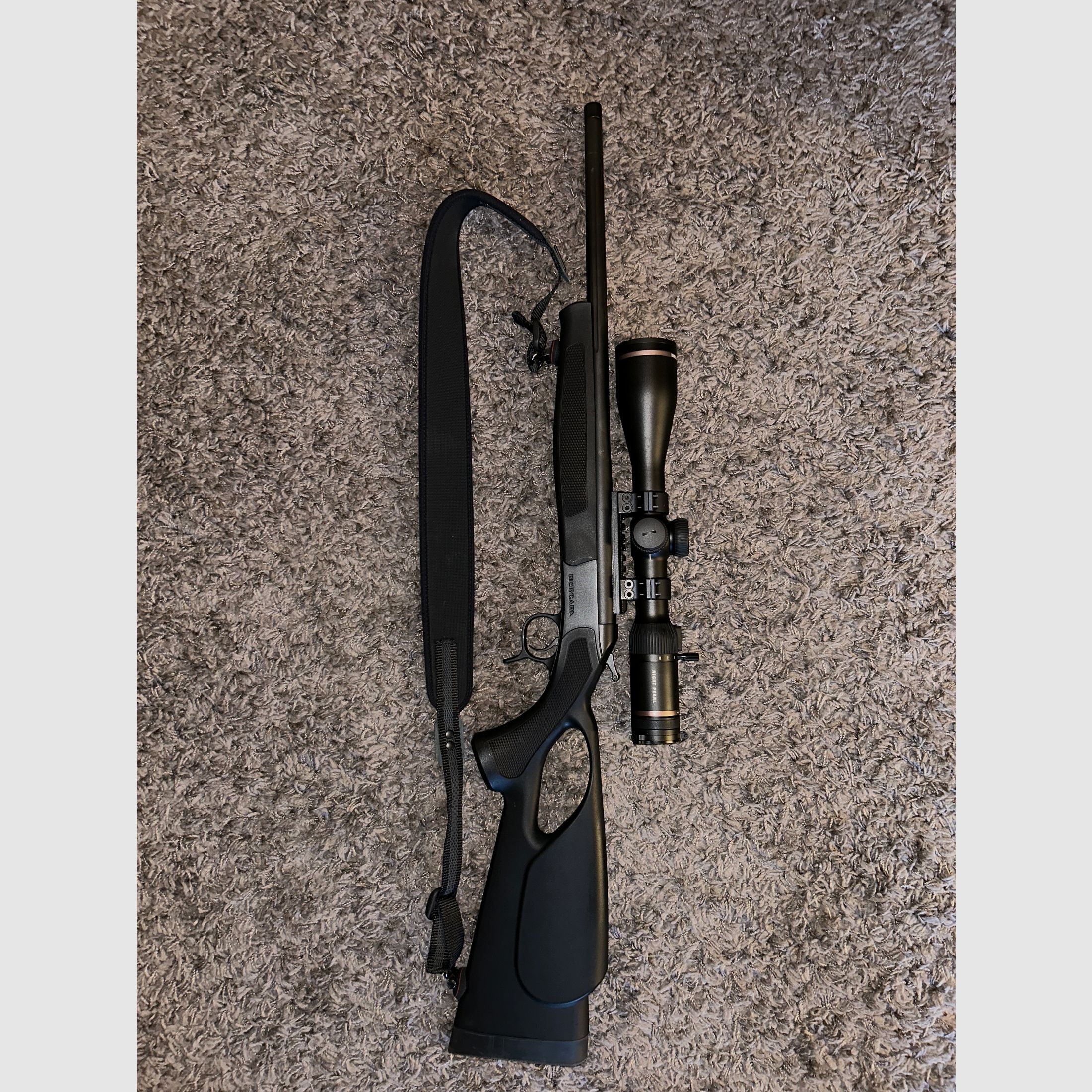 Bergara BA13 TD Thumbhole zwart