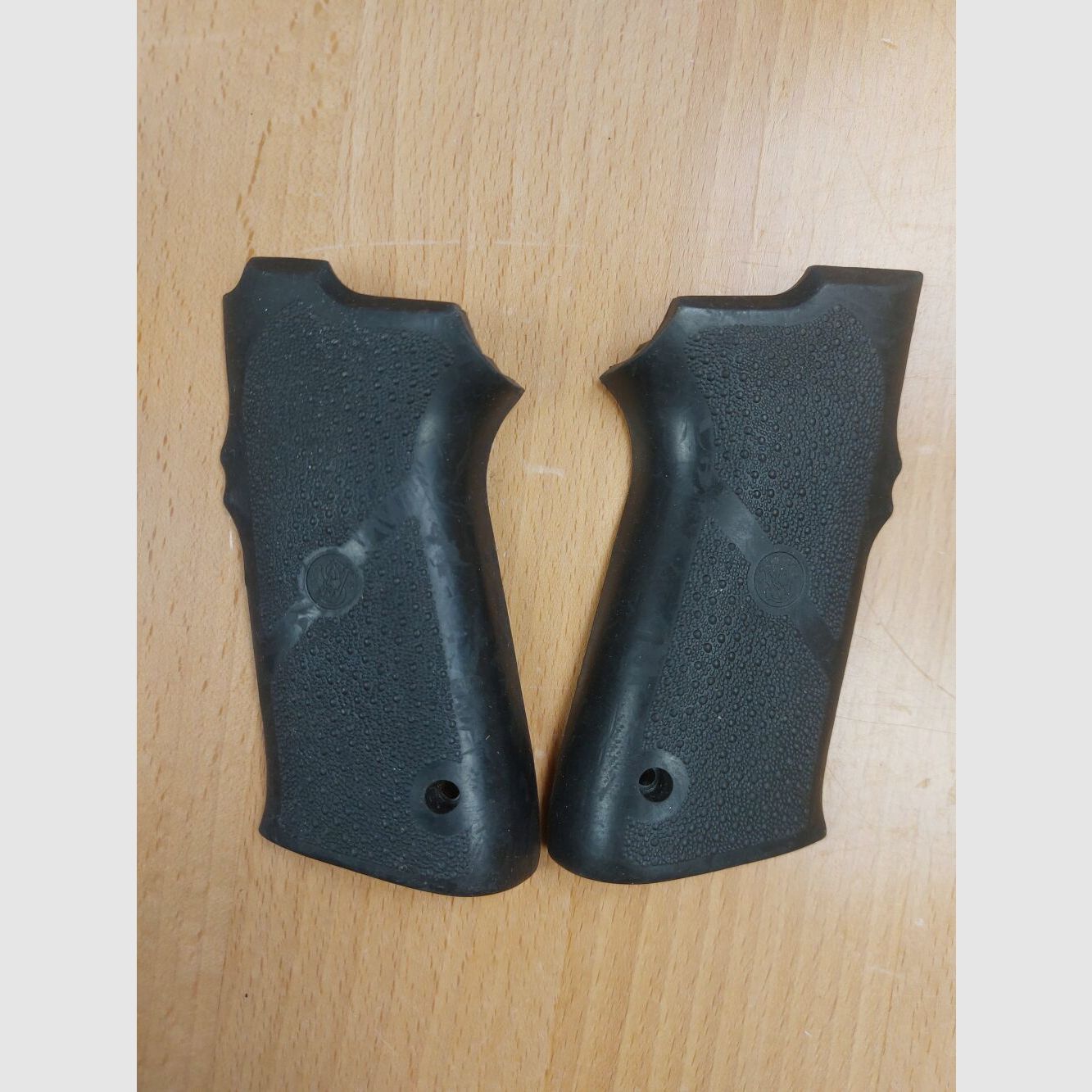 Smith & Wesson, USA 5906 Target Champion