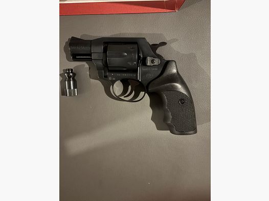 Alfa 2 Model 2000, Kaliber 9 mm R/.380 R Knall