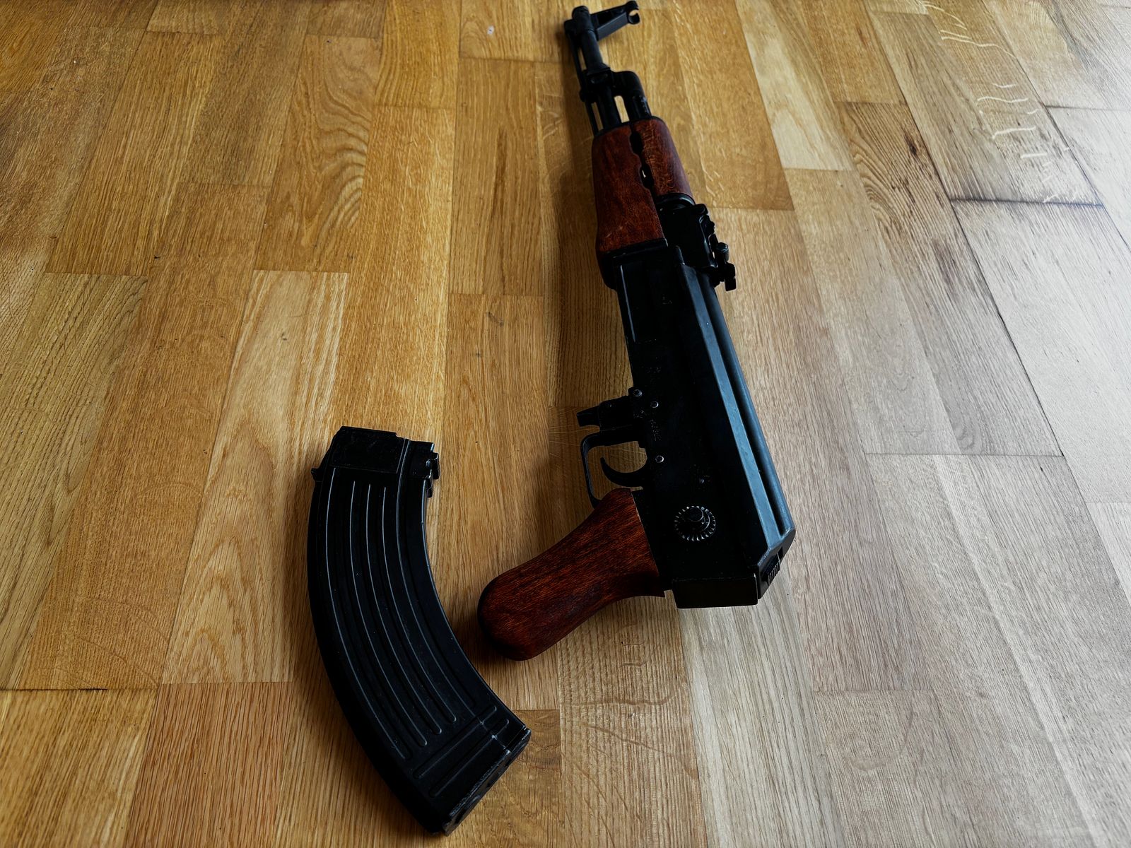 DEKO AK-47 Kalaschnikow sans crosse Denix