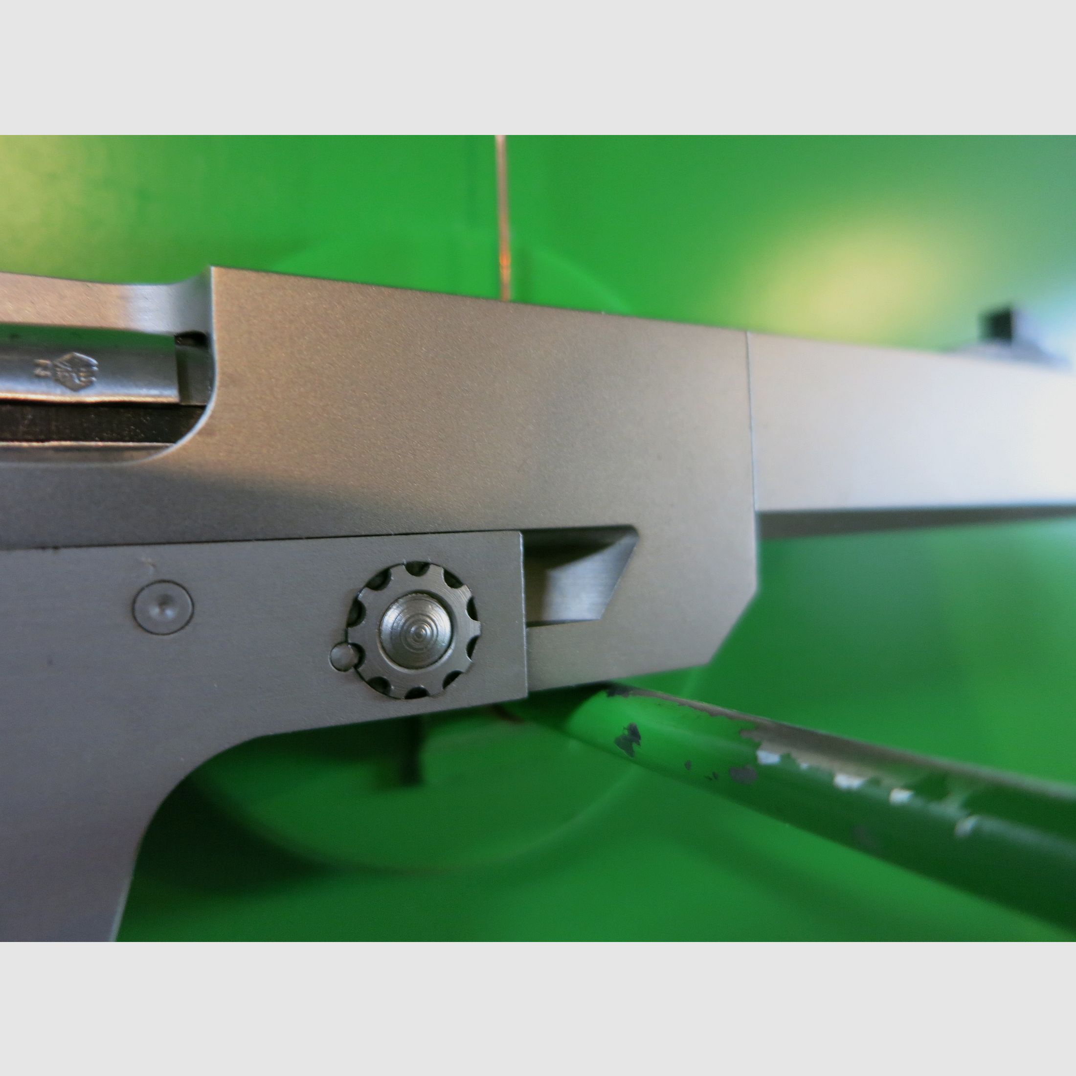 Sport-Pistole Walther OSP Kaliber .22lr, NILL Sport-Griff, .22 Short, Nickel-Version    #79-