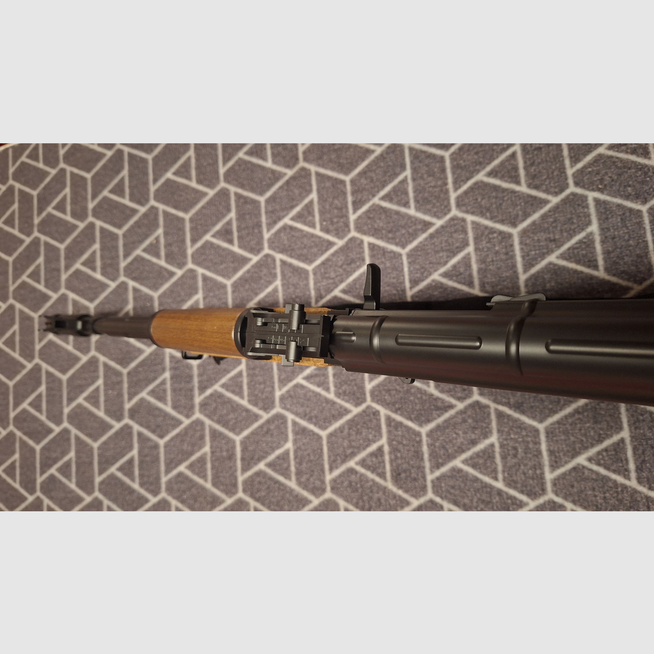 AK47 AK74 Kalashnikov Softair AEG mit Klappschaft-Neuwertig