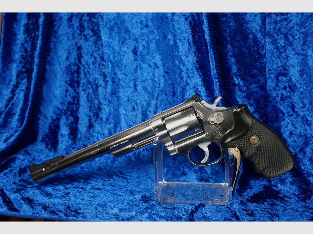 Smith & Wesson 686