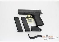 Pistole Glock 21 GEN 4 Kal 45ACP mit 2 Magazinen und Tasche