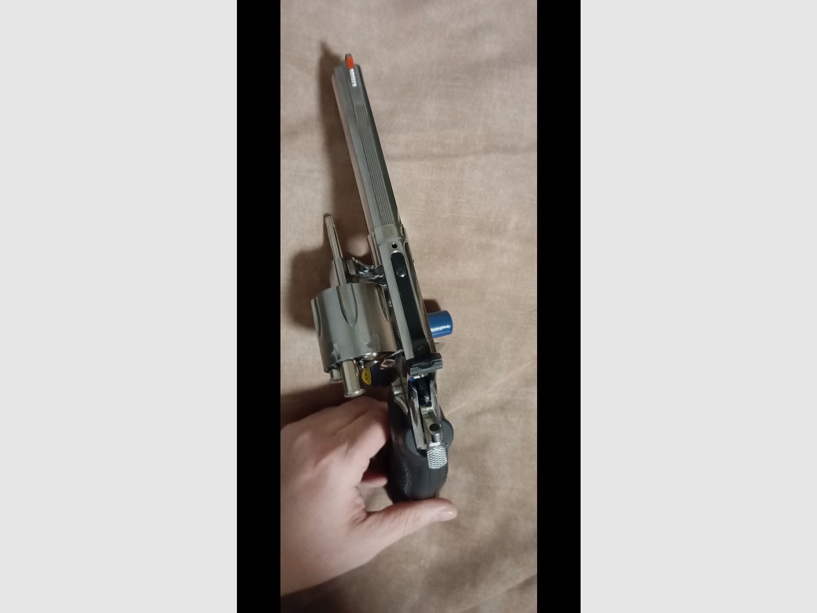 CO2 Revolver Smith & Wesson 629 Classic 5, 44.Magnum, 4.5 BB full chrome