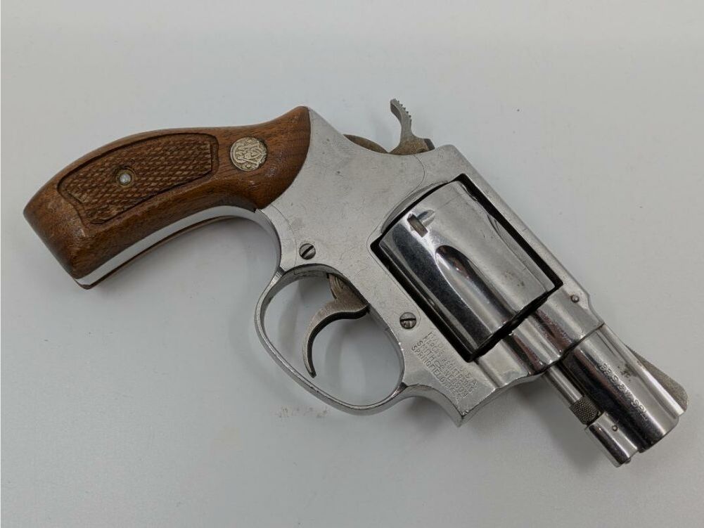 S&W 60