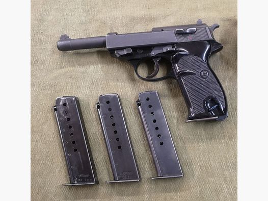 Walther P38, P1 und 4 Magazine