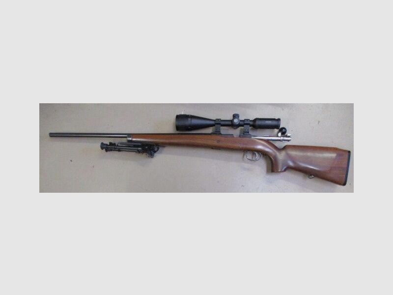 Einzelladerbüchse Carl Gustaf M63 mit Matchlauf, Zielfernrohr Hawke 4-16x56 M63