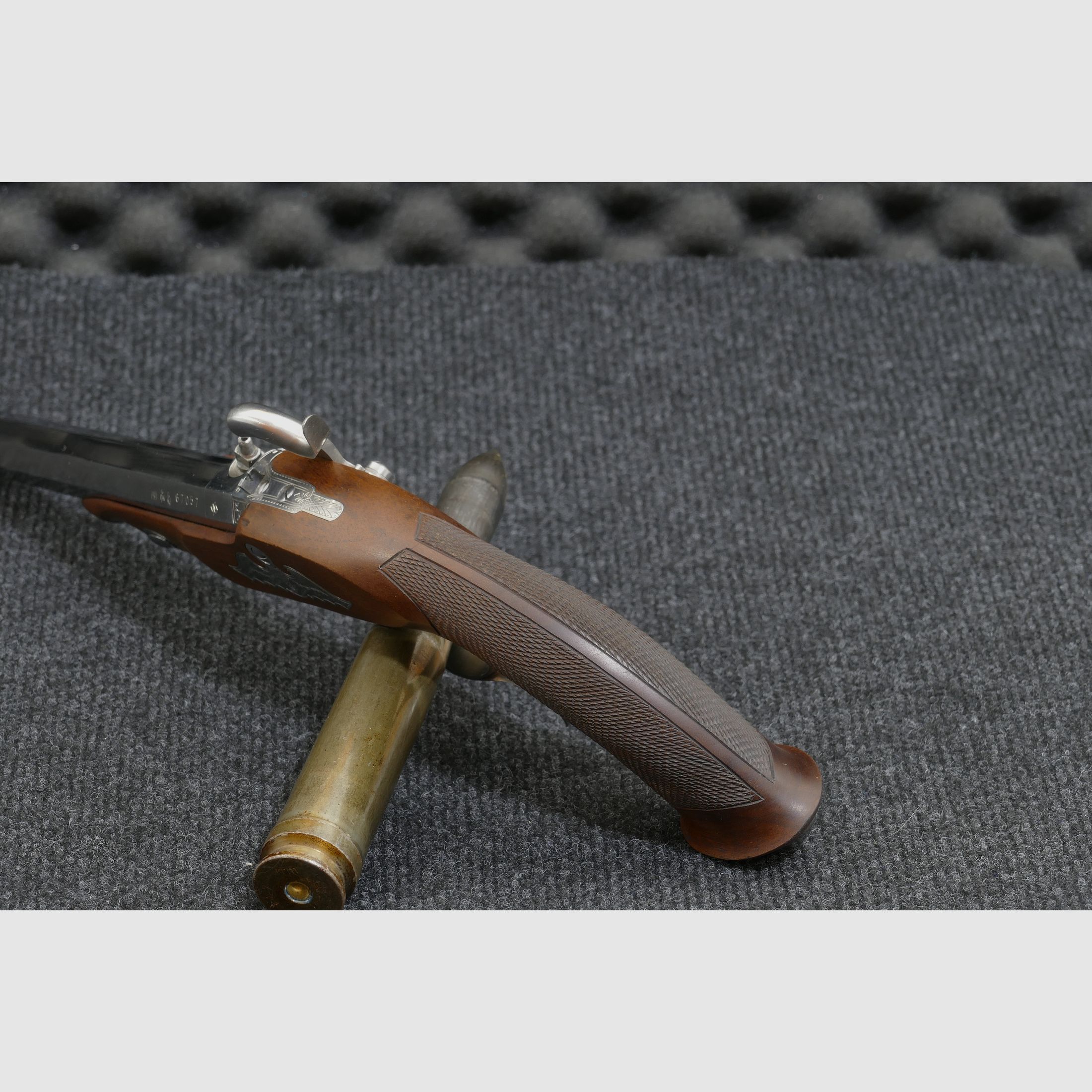 Percussion muzzleloader Davide Pedersoli pistol Le Page Target International .44 (BlackPowder), excellent condition, high-resolution images, immagine 9 di 11