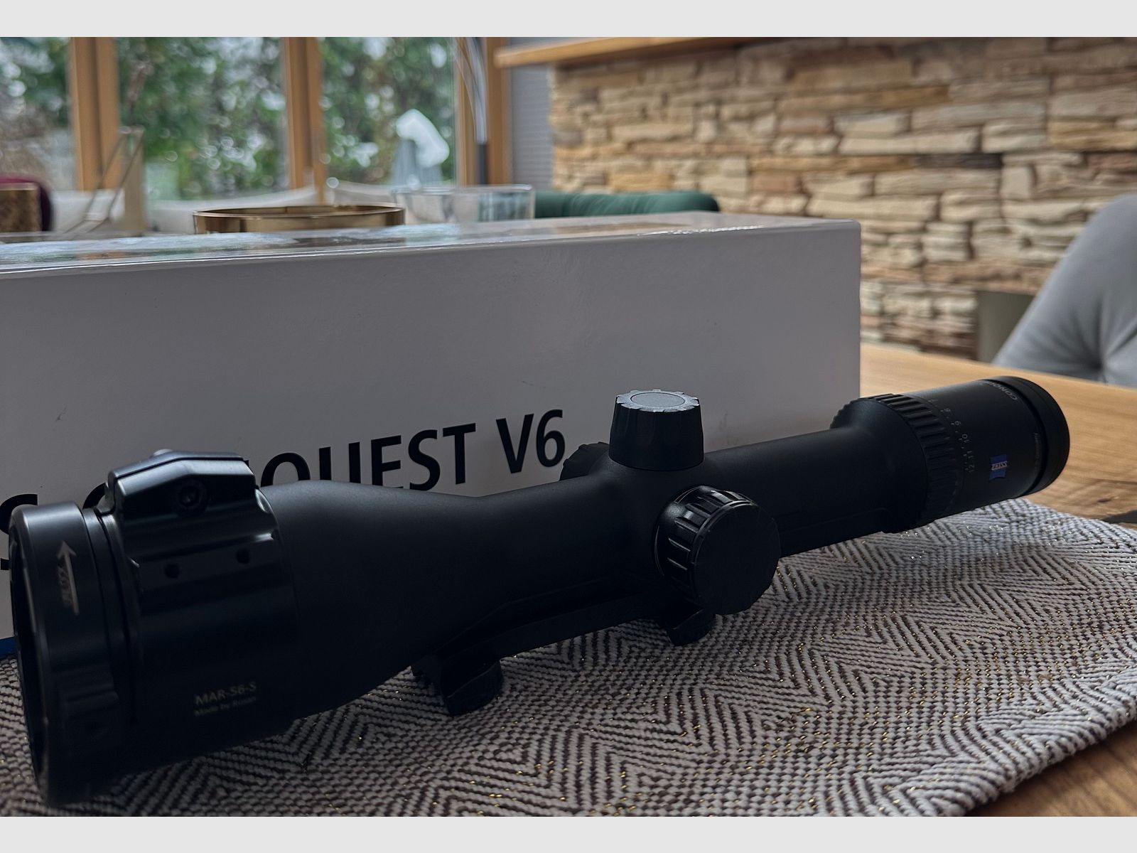 Zeiss Conquest V6 2-12x50 M con guida - come nuovo e ben curato