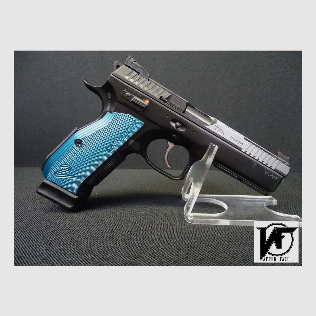 CZ Shadow ll blau