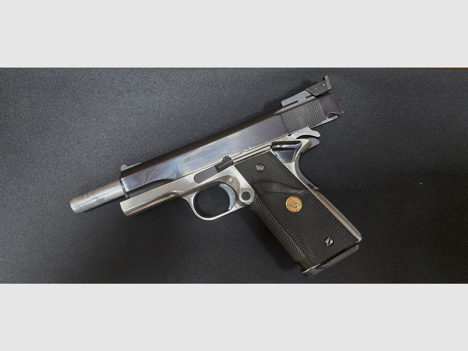 Colt 1911 Goverment MK IV 70 Series .45Auto
