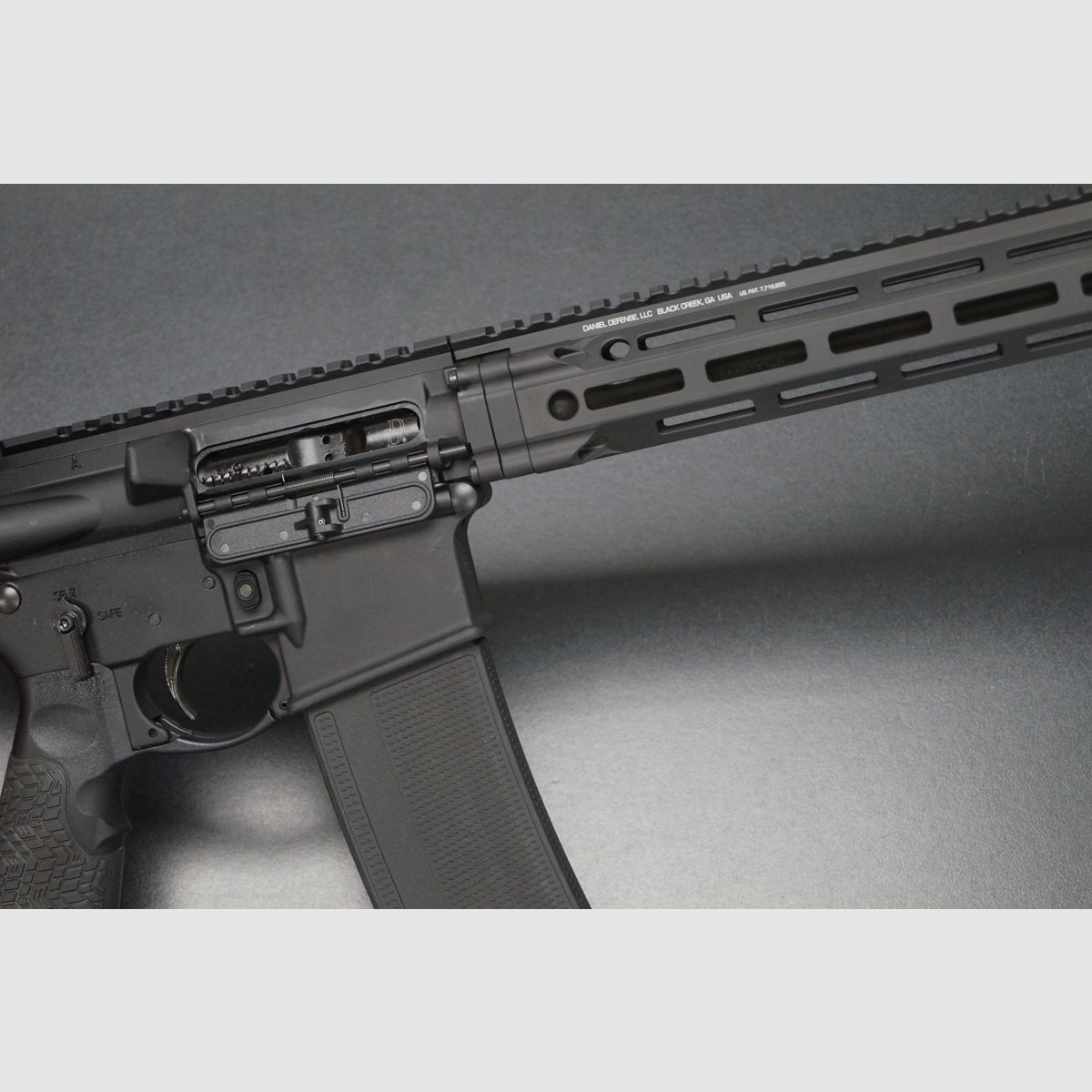 Daniel Defense DDM4 V7 SLW 14.5" Nero, immagine 2 di 6