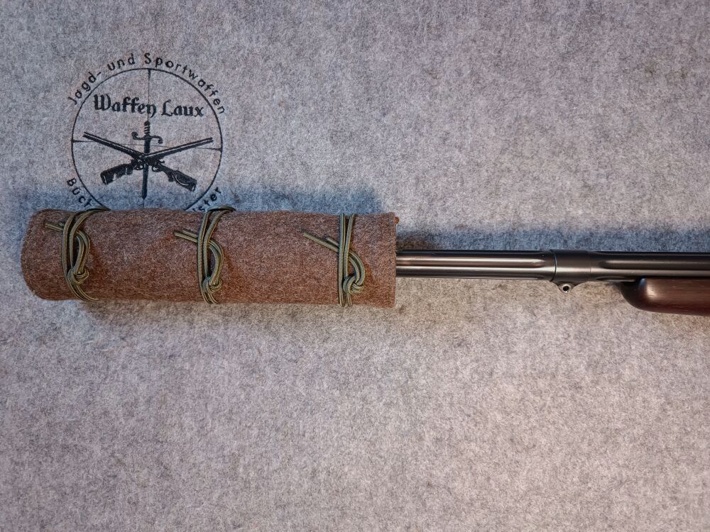 SAKO Finland	 Mod.  85 Black Bear + Grizzly Holzschaft und SD mit Zubehör