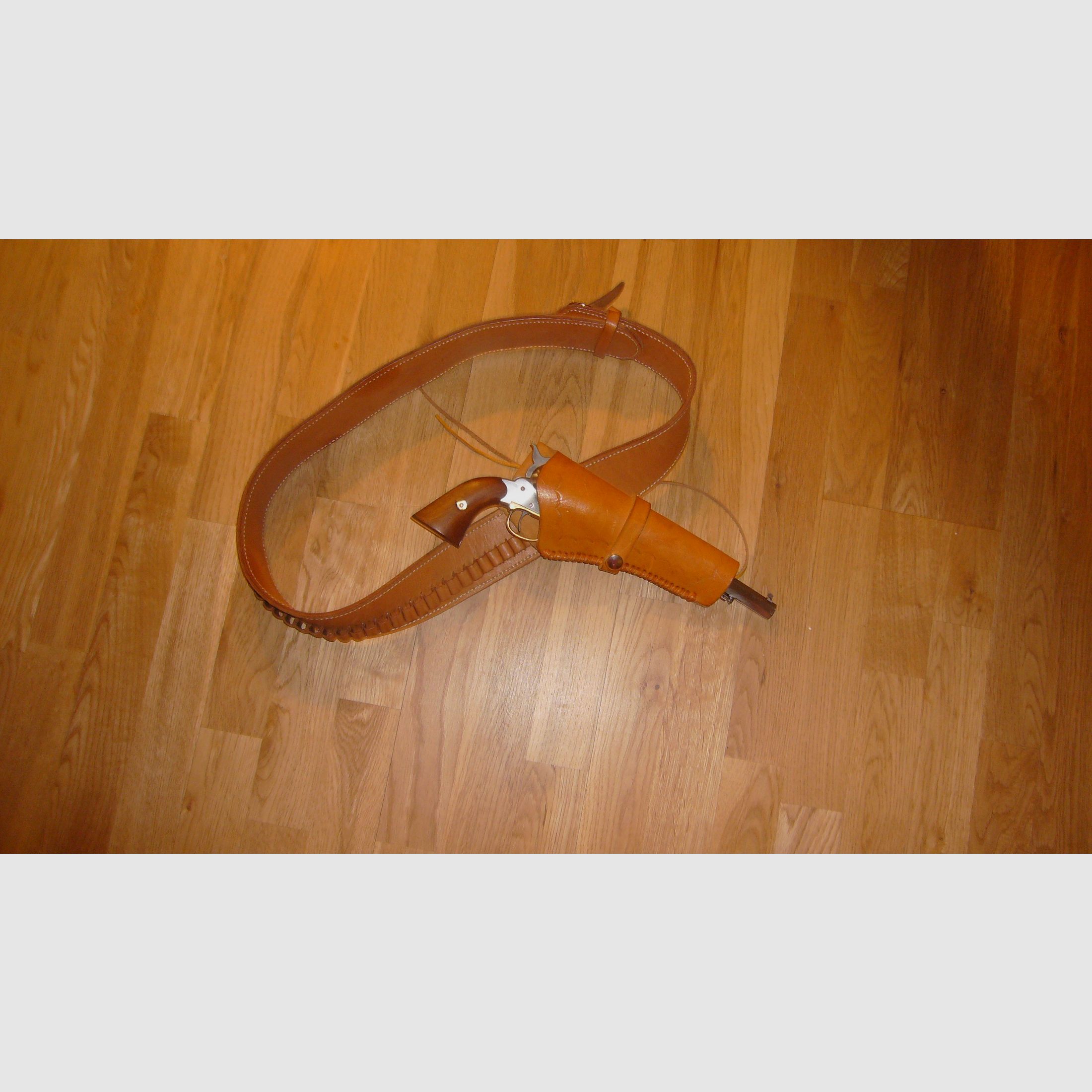 For sale due to hunting assignment