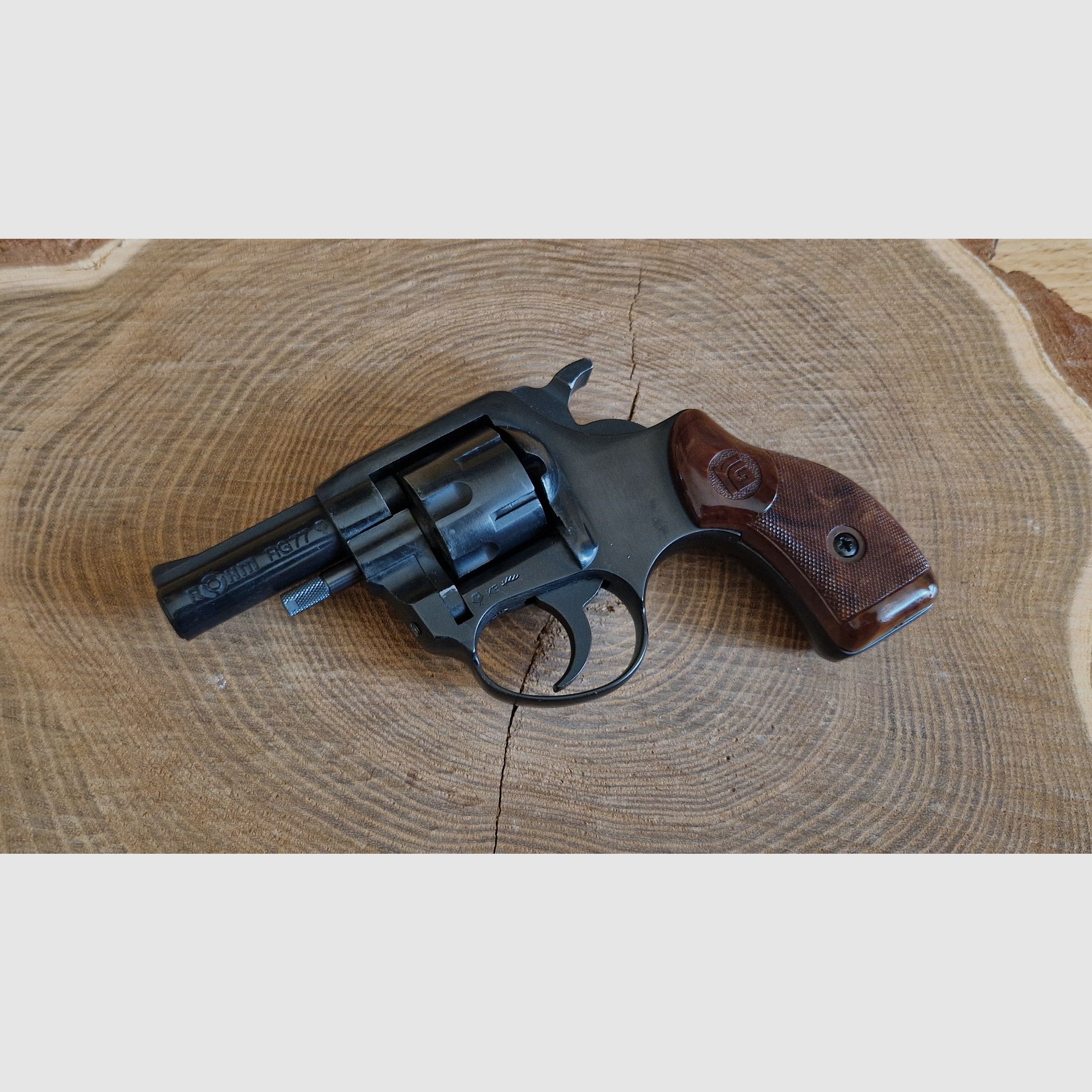 Röhm RG 77 Revolver Kaliber .22 lang in OVP Schreckschuss 