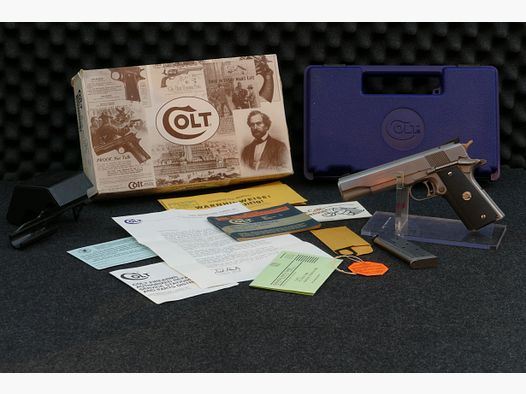 Colt Series 80 MK IV — Gold Cup National Match — .45 Auto (.45 ACP), stainless steel