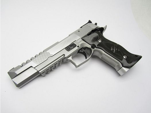 Sig Sauer P226 X-Six  CLUB30 - neuwertig