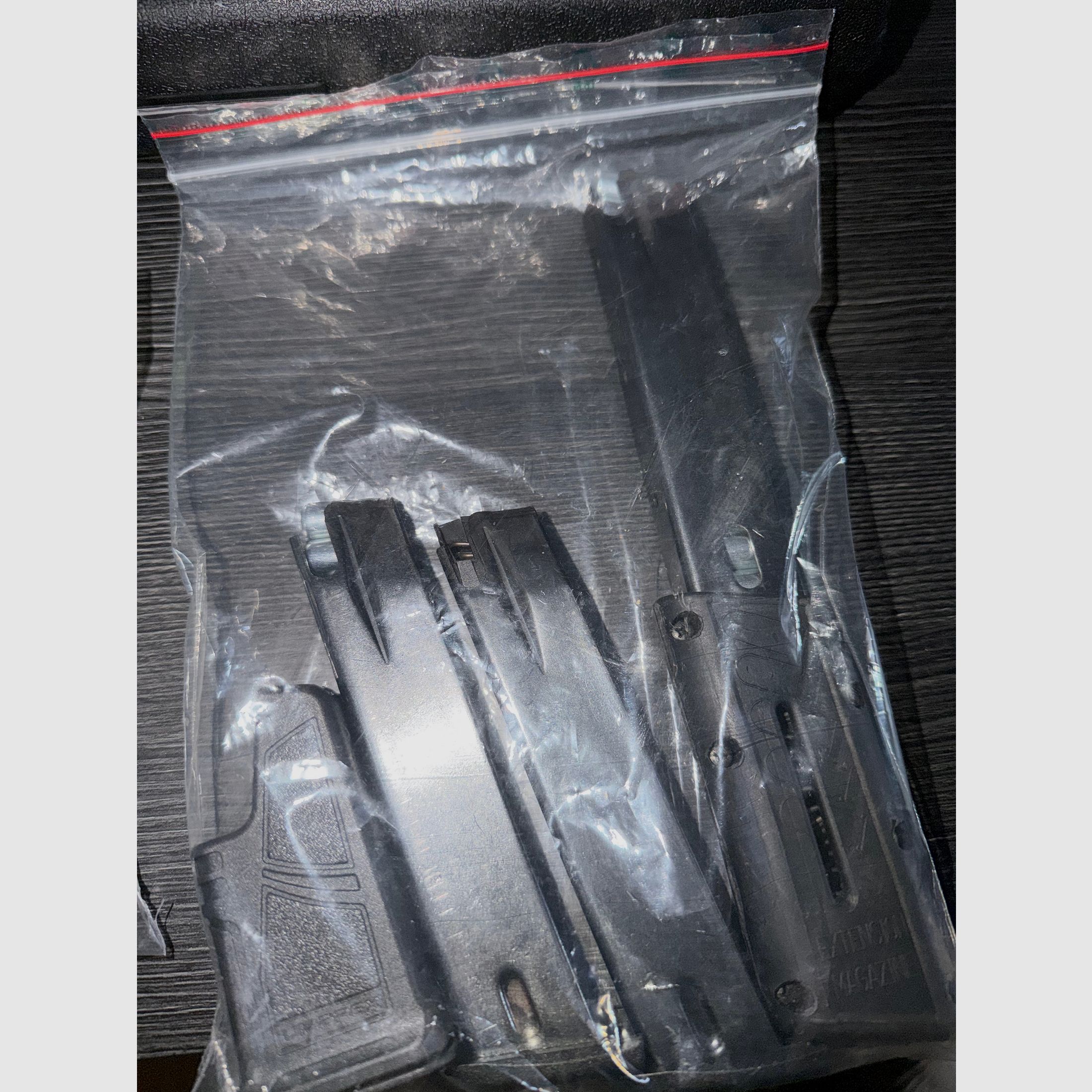 918-P blank firing pistol chrome 9mm incl. accessories