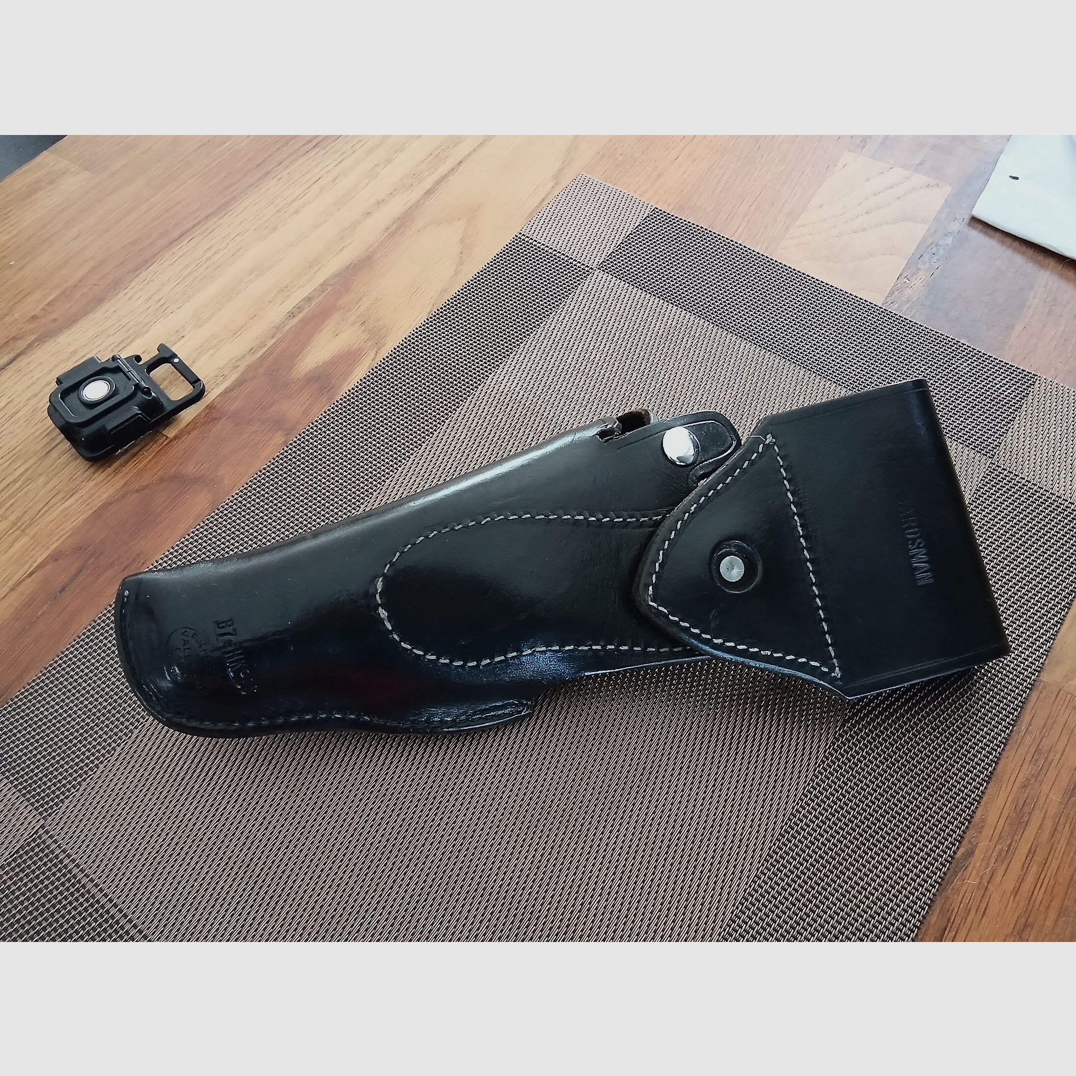 Holster Bucheimer Guardsman B7-HKP9S