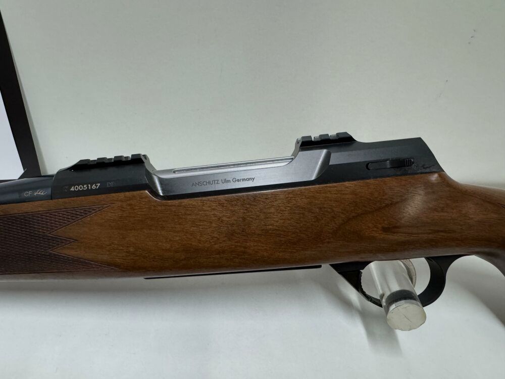 Anschütz 1782 Classic Pro Black Line - Armi Friedrichs