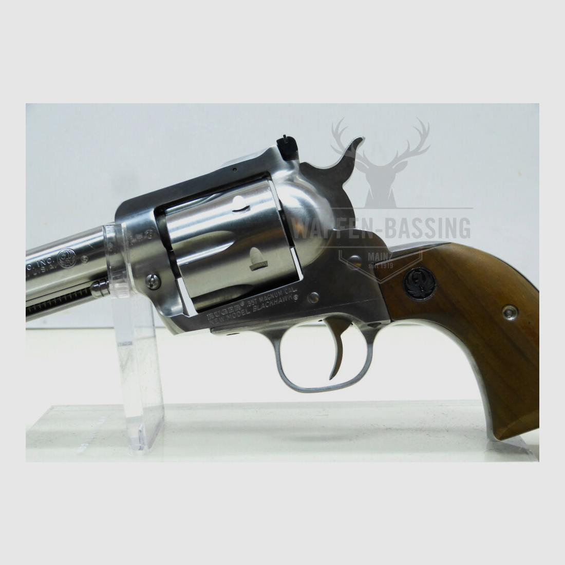 Ruger	 New Model Blackhawk Stainless