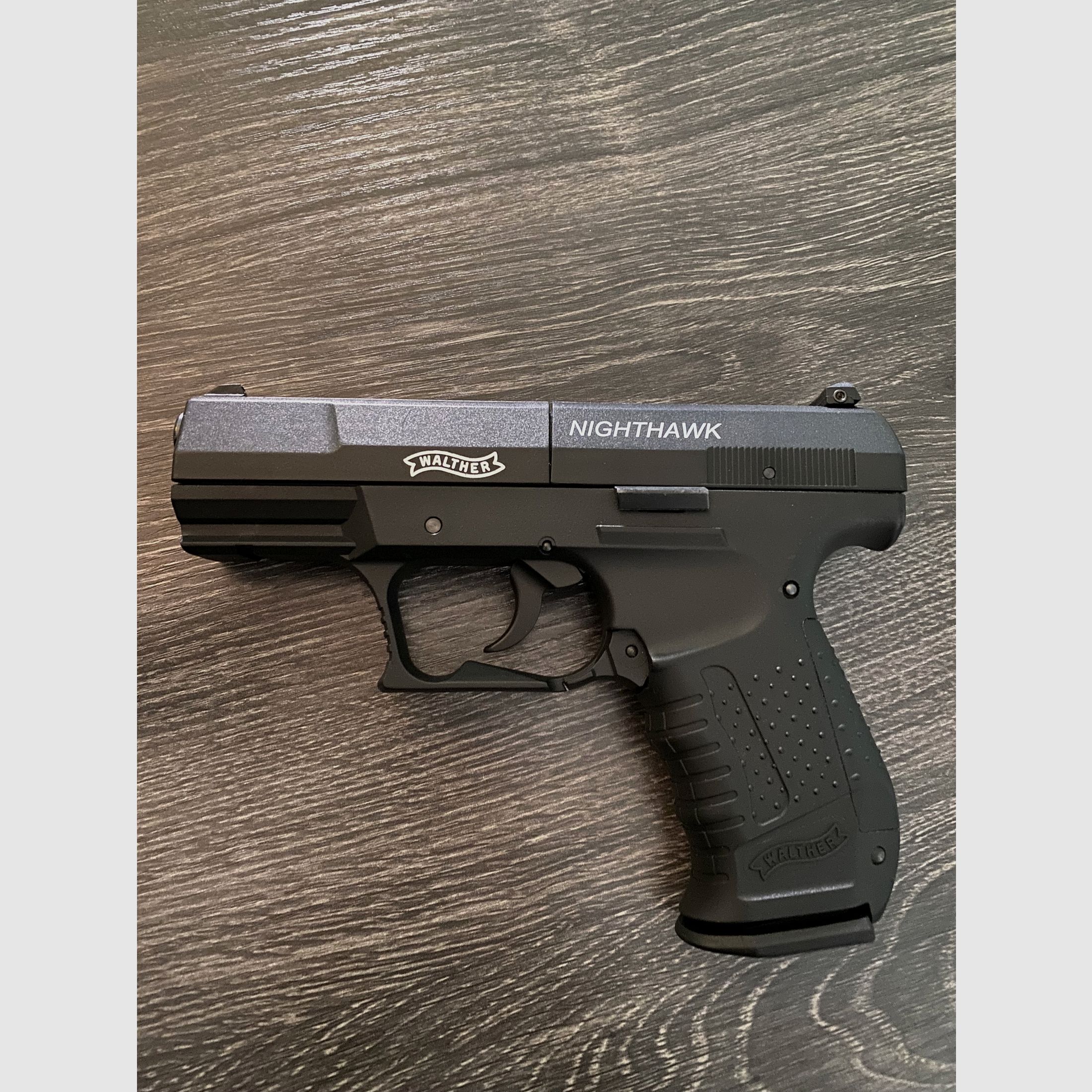 Walther p99 co2 als nieuw staat