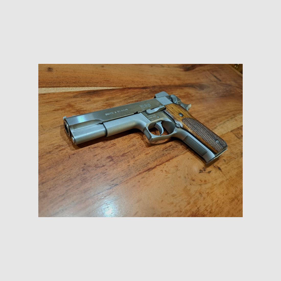 Smith & Wesson S&W Model 645 .45 ACP Auto Pistole +Ersatzmagazin